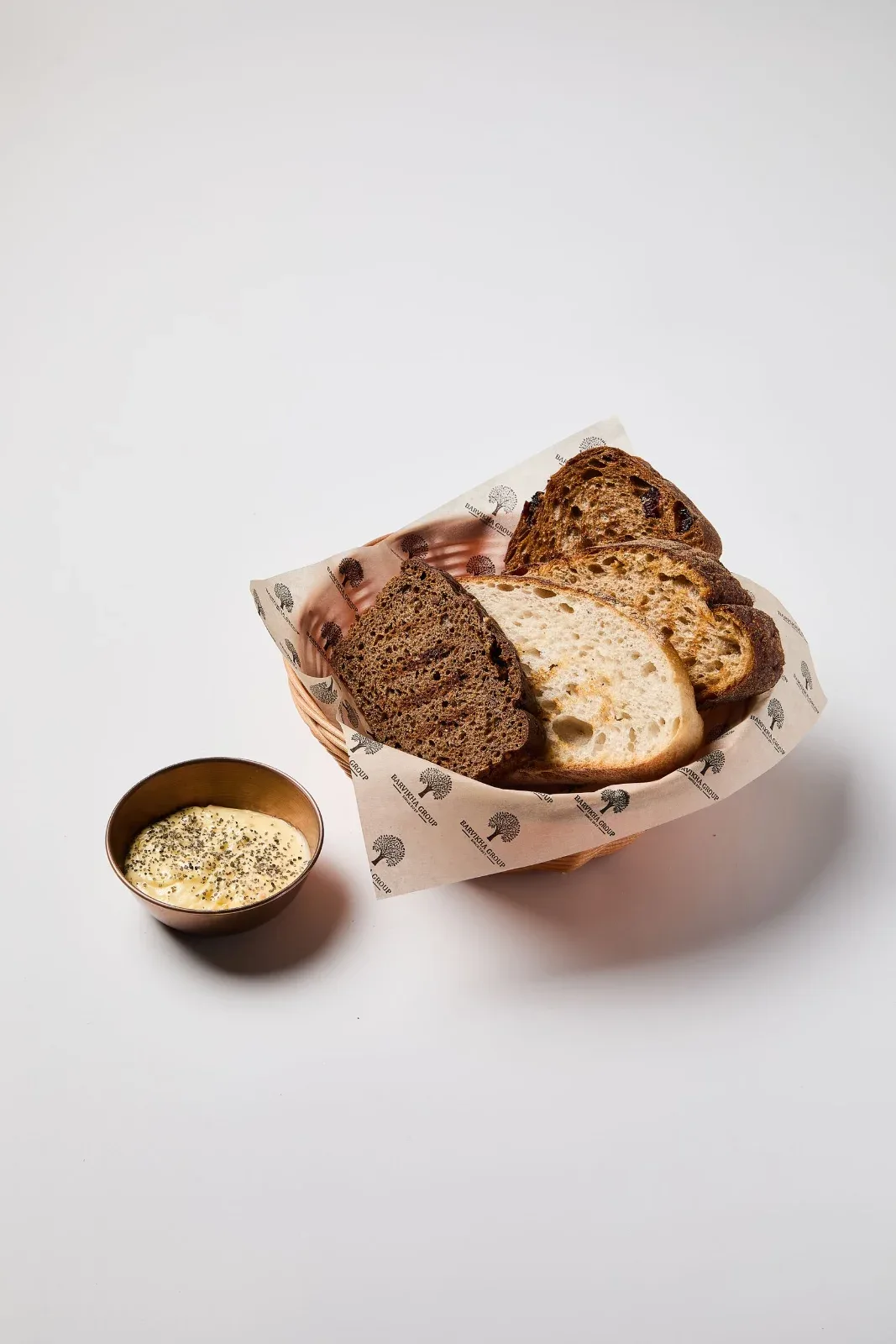 Хлеб с ароматным маслом
